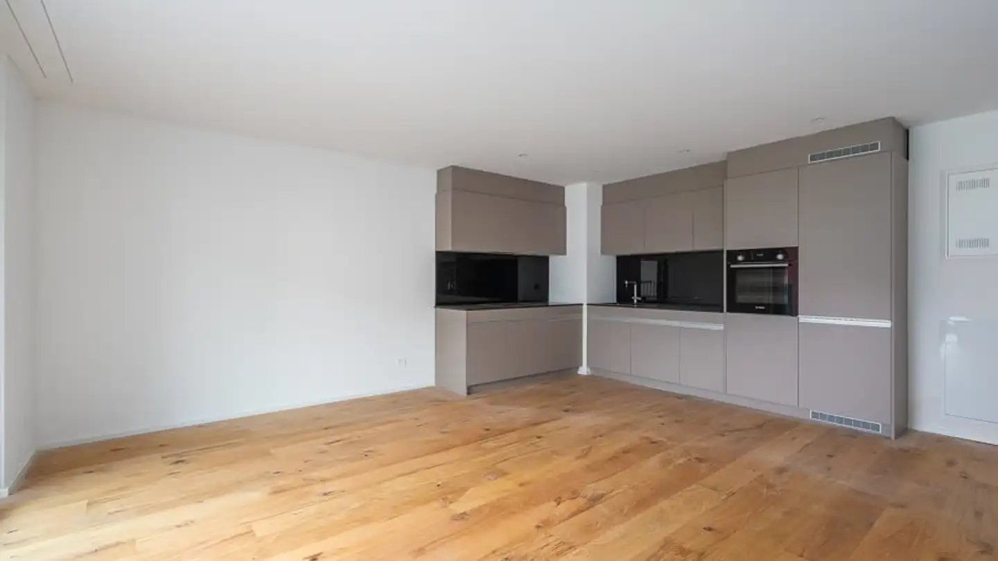 Appartement à louer - Viale C. Olgiati 29b, 6512 Giubiasco