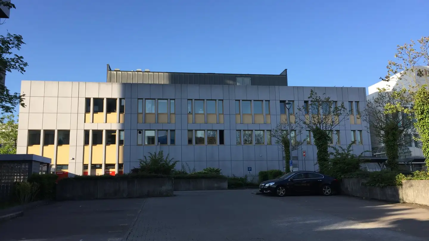 Bürofläche mieten - Schaffhauserstrasse 126, 8302 Kloten