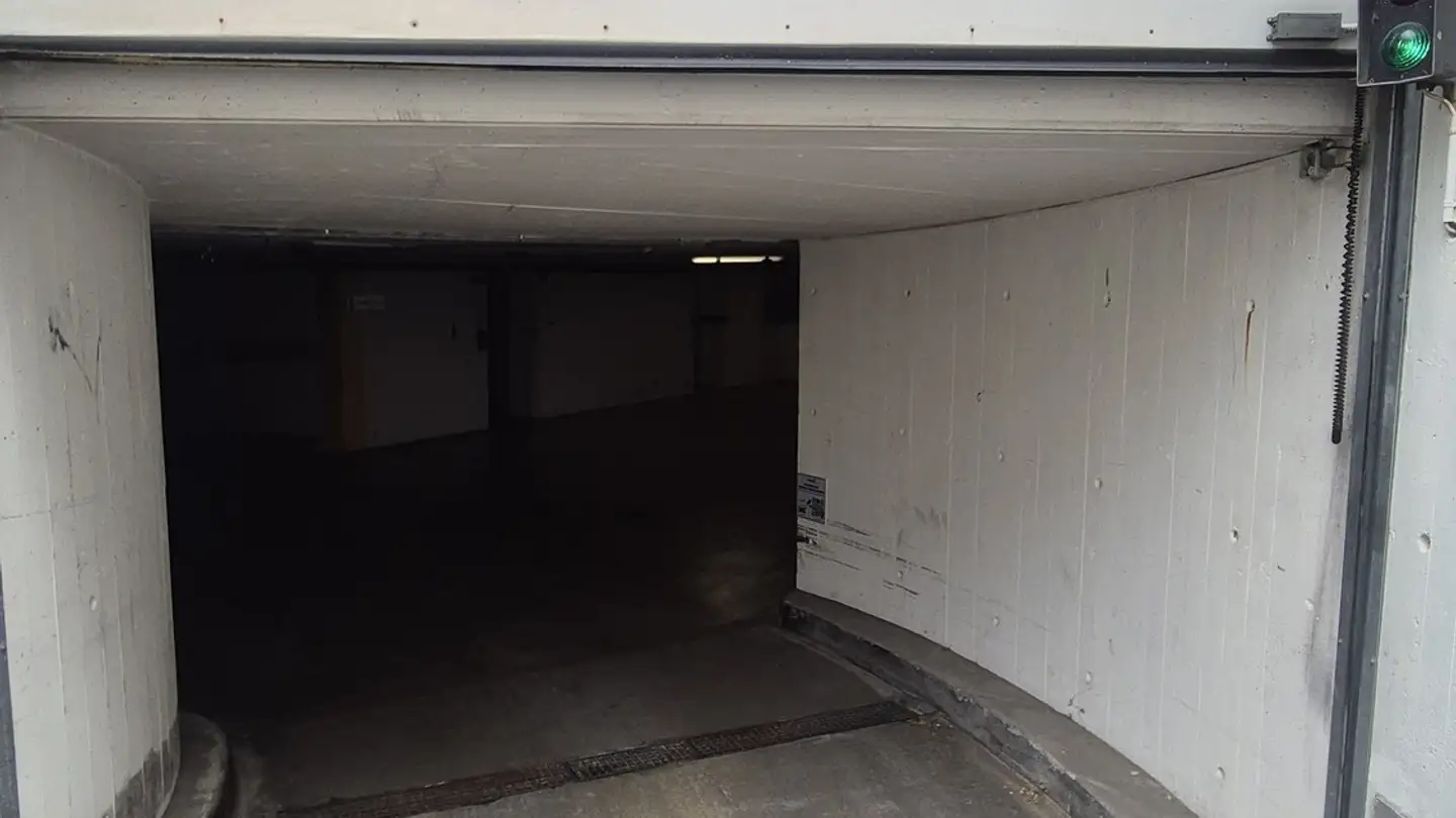 Garage individuel à louer - Zypressenstrasse 61, 8004 Zürich - Photo 2