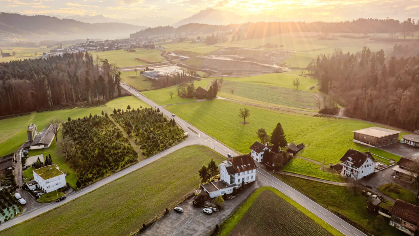 Gewerbe mieten - Hauptstrasse 11, 5647 Oberrüti