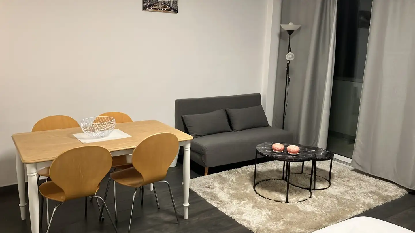 Apartment for rent - 1206 Genève - Photo 2