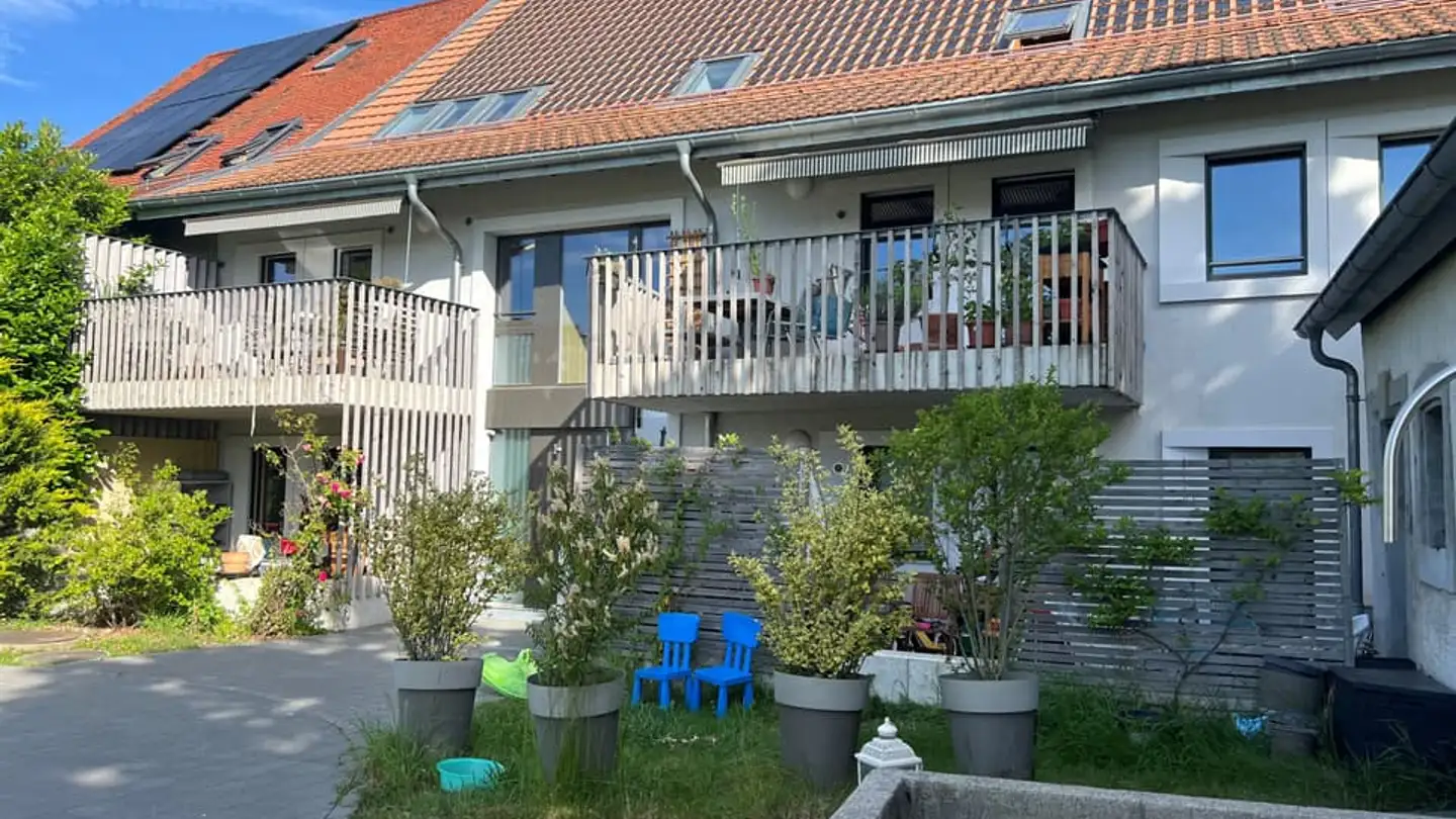 Garage singolo in affitto - Route De Cugy 8, 1054 Morrens VD