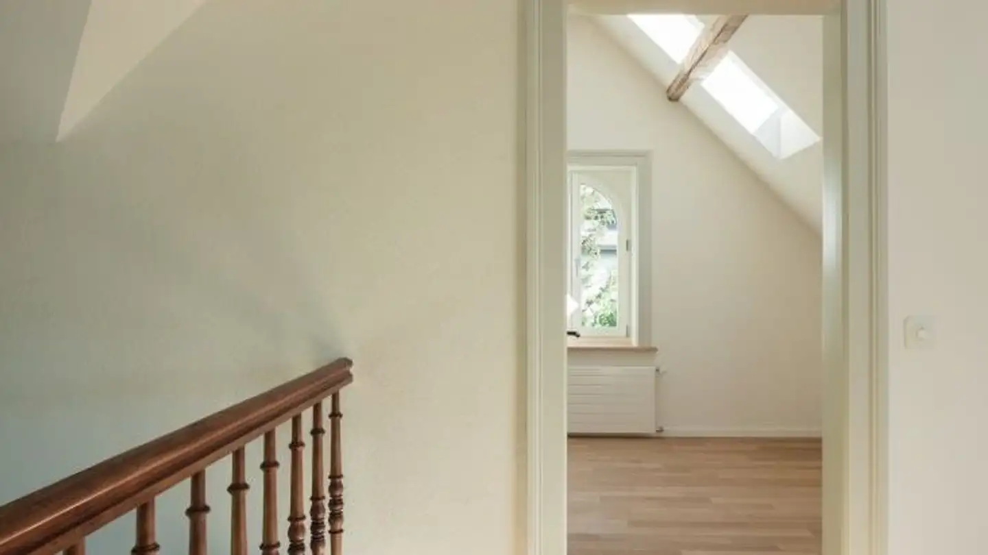 Dachgeschosswohnung mieten - 5610 Wohlen AG