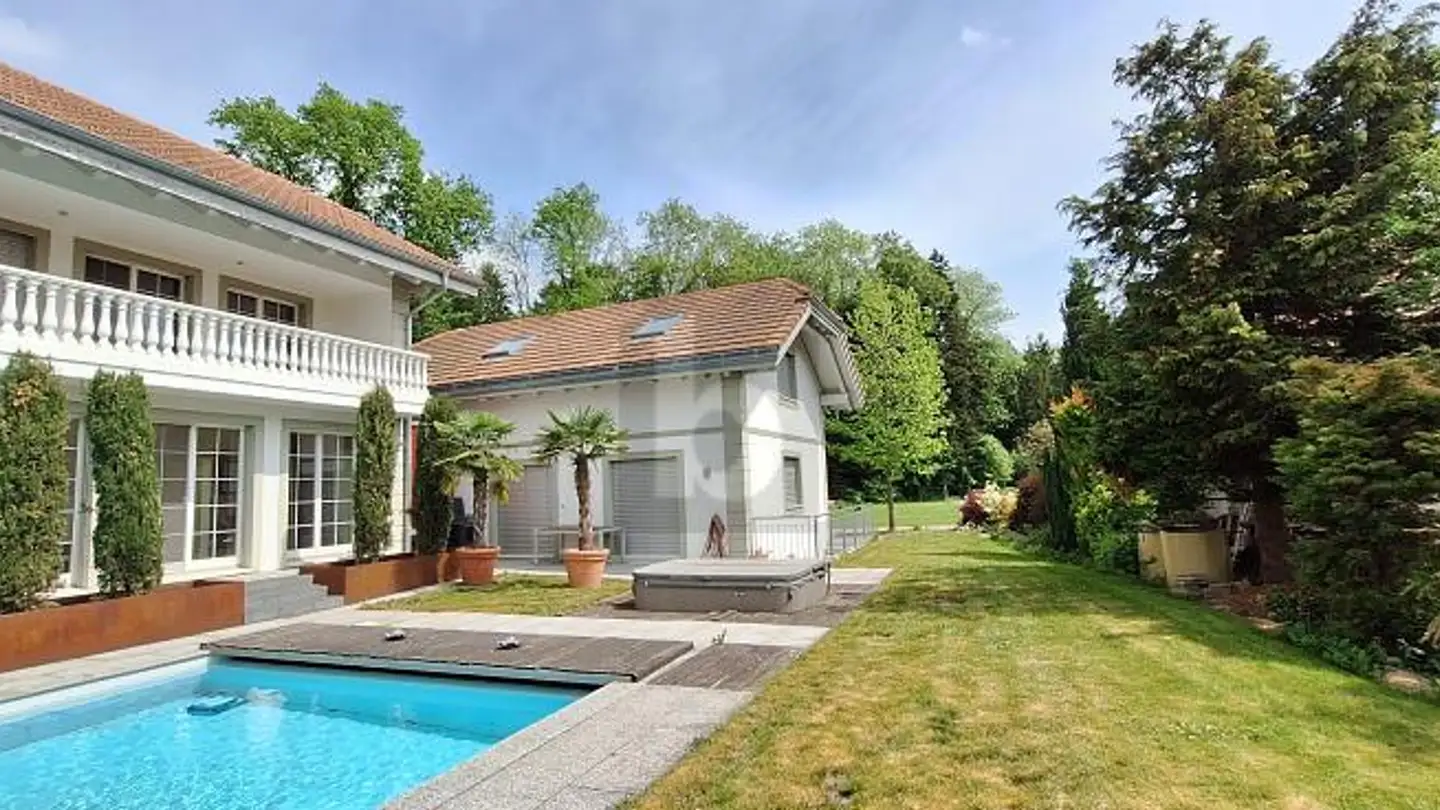 Maison jumelle à louer - 3208 Gurbrü