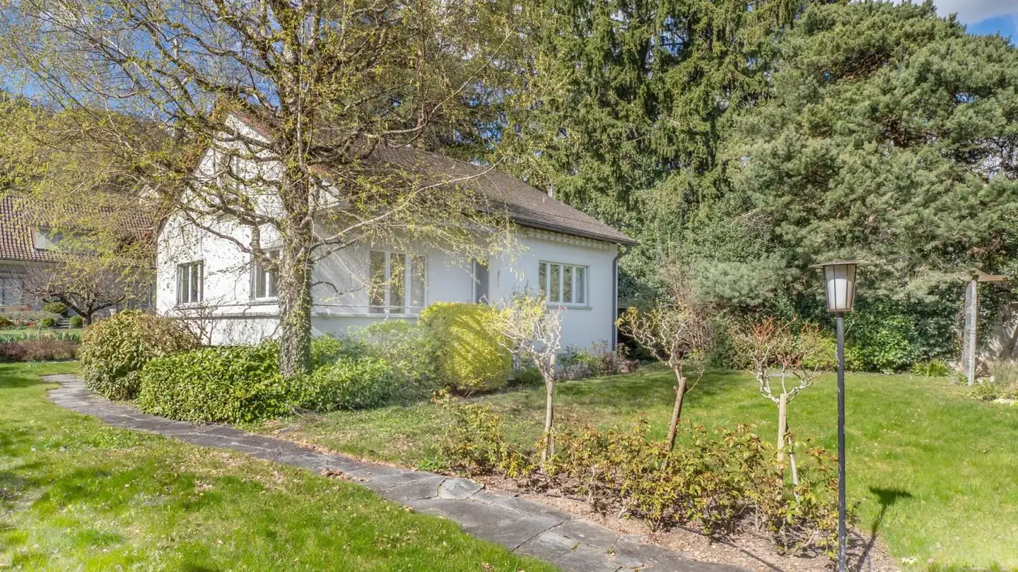 Single house for sale - Rue Hermann-Lienhard / Hermann-Lienhard-Strasse 5, 2504 Biel/Bienne