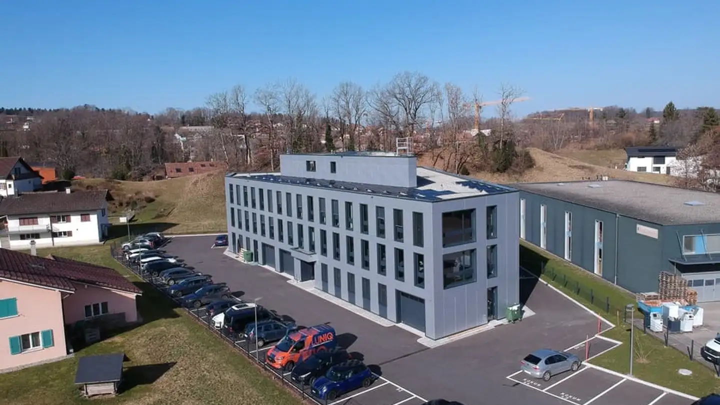 Commercial à louer - Route De Pra De Plan, 1618 Châtel-St-Denis