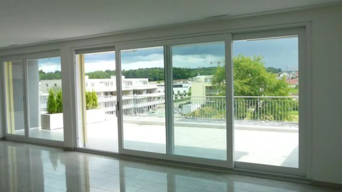 Penthouse for rent - Alter Schulweg, 5102 Rupperswil - Photo 2