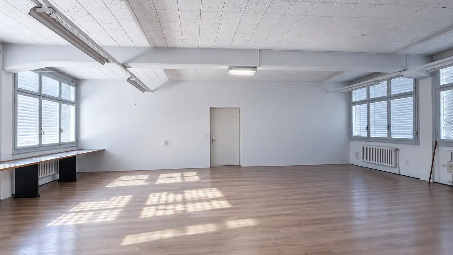 Atelier à louer - Rue De La Gurzelen / Gurzelenstrasse 5, 2502 Biel/Bienne - Photo 3