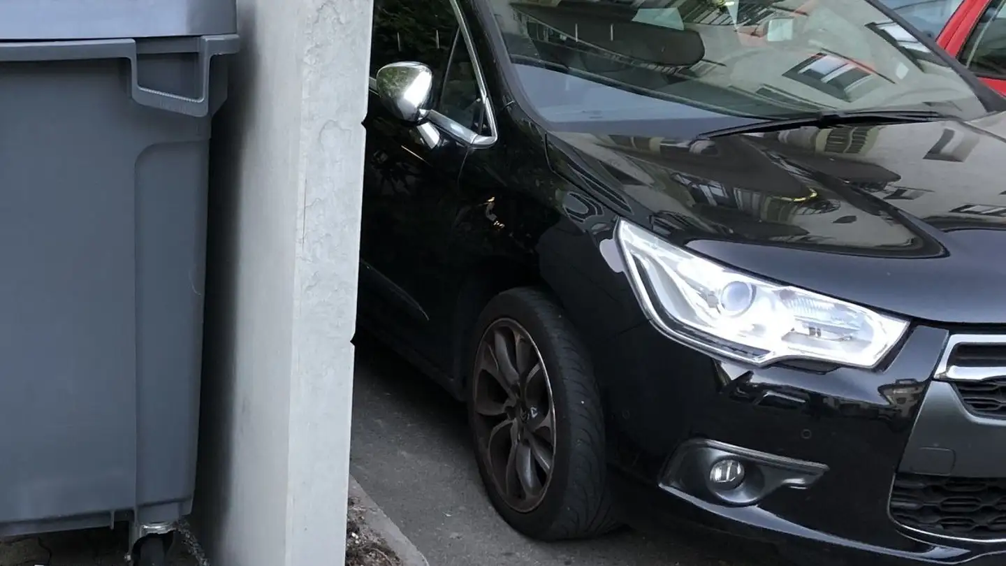 Parkplatz im Freien mieten - Heinrich-Federer-Strasse 3, 8038 Zürich