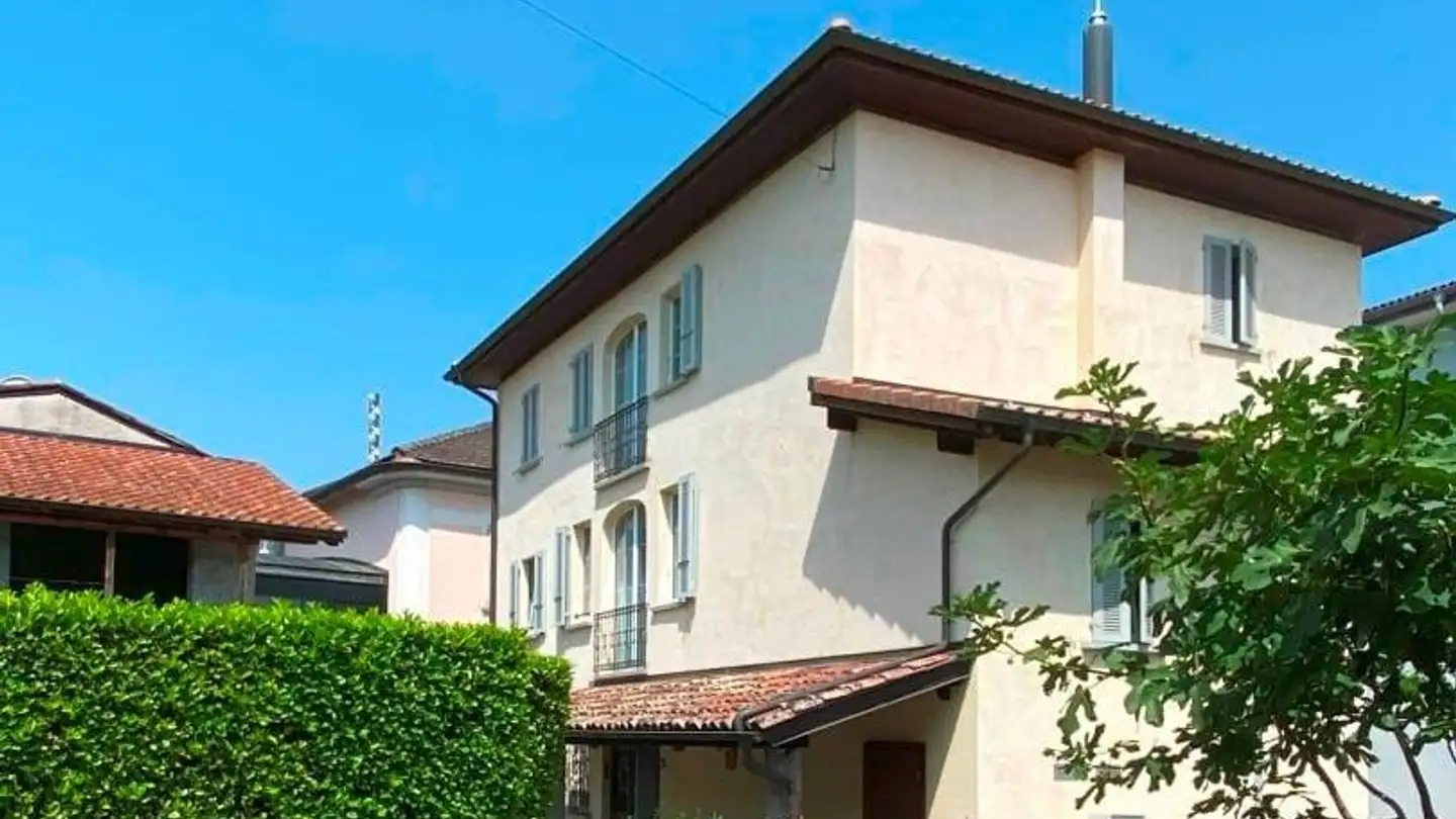 Casa singola in vendita - Via al Pero 4B, 6852 Genestrerio