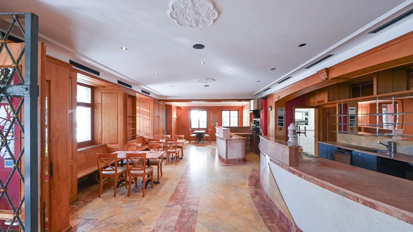 Restaurant for sale - Bergstrasse 8, 8215 Hallau - Photo 3
