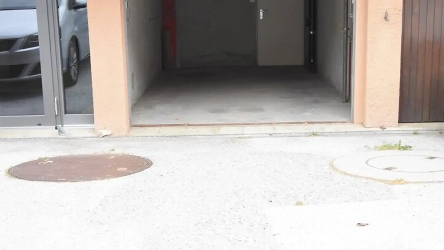 Garage singolo in affitto - Chemin Du Vieux-Canal, 1950 Sion
