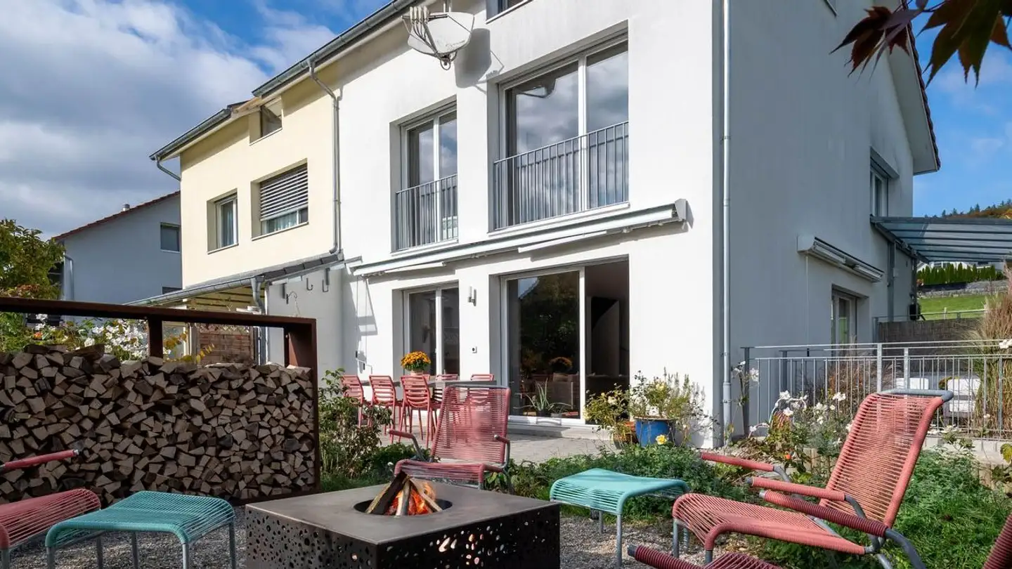 Casa bifamiliare in vendita - Obstgartenstrasse 22, 8165 Oberweningen