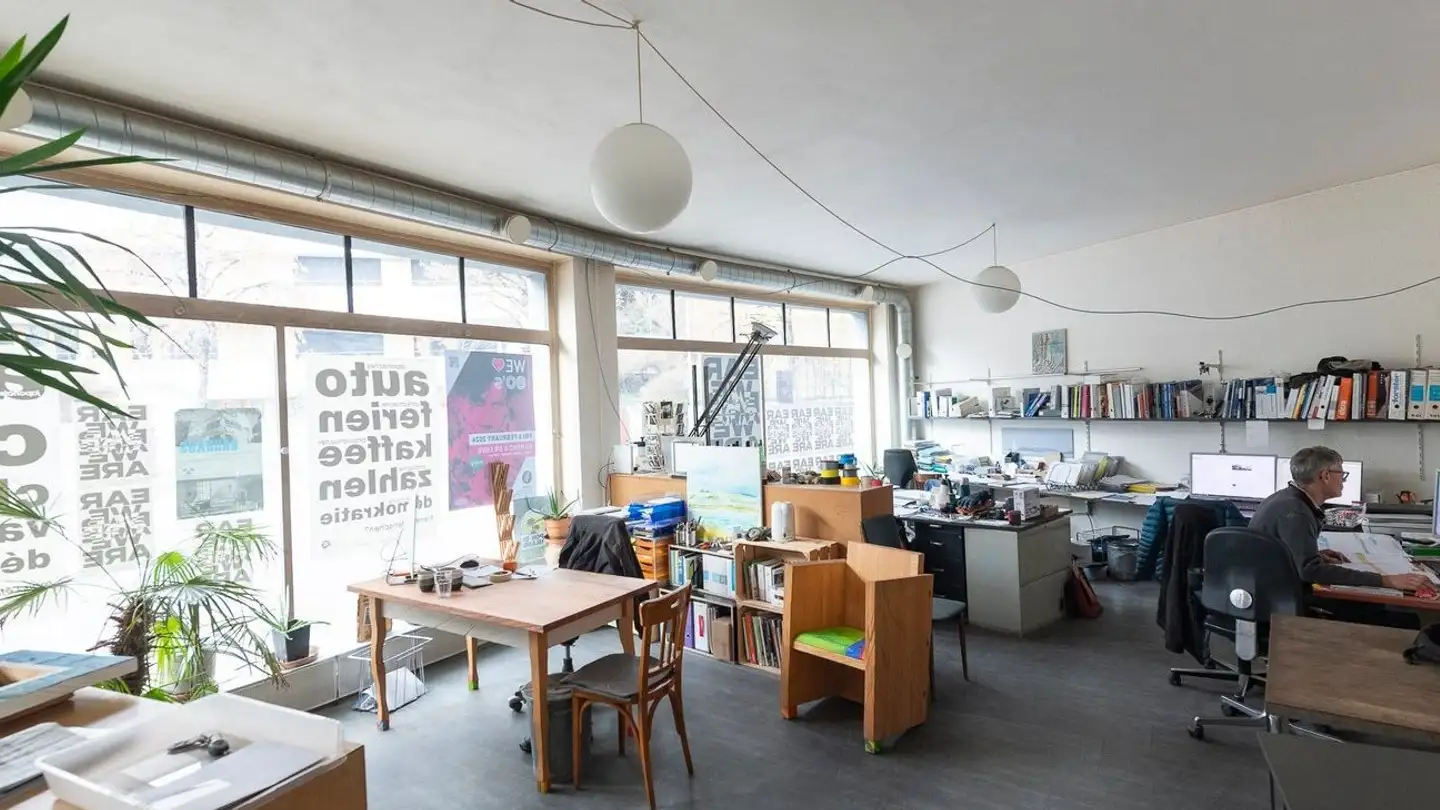 Bürofläche mieten - Rue Adam-Göuffi / Adam-Göuffi-Strasse 18, 2502 Biel/Bienne