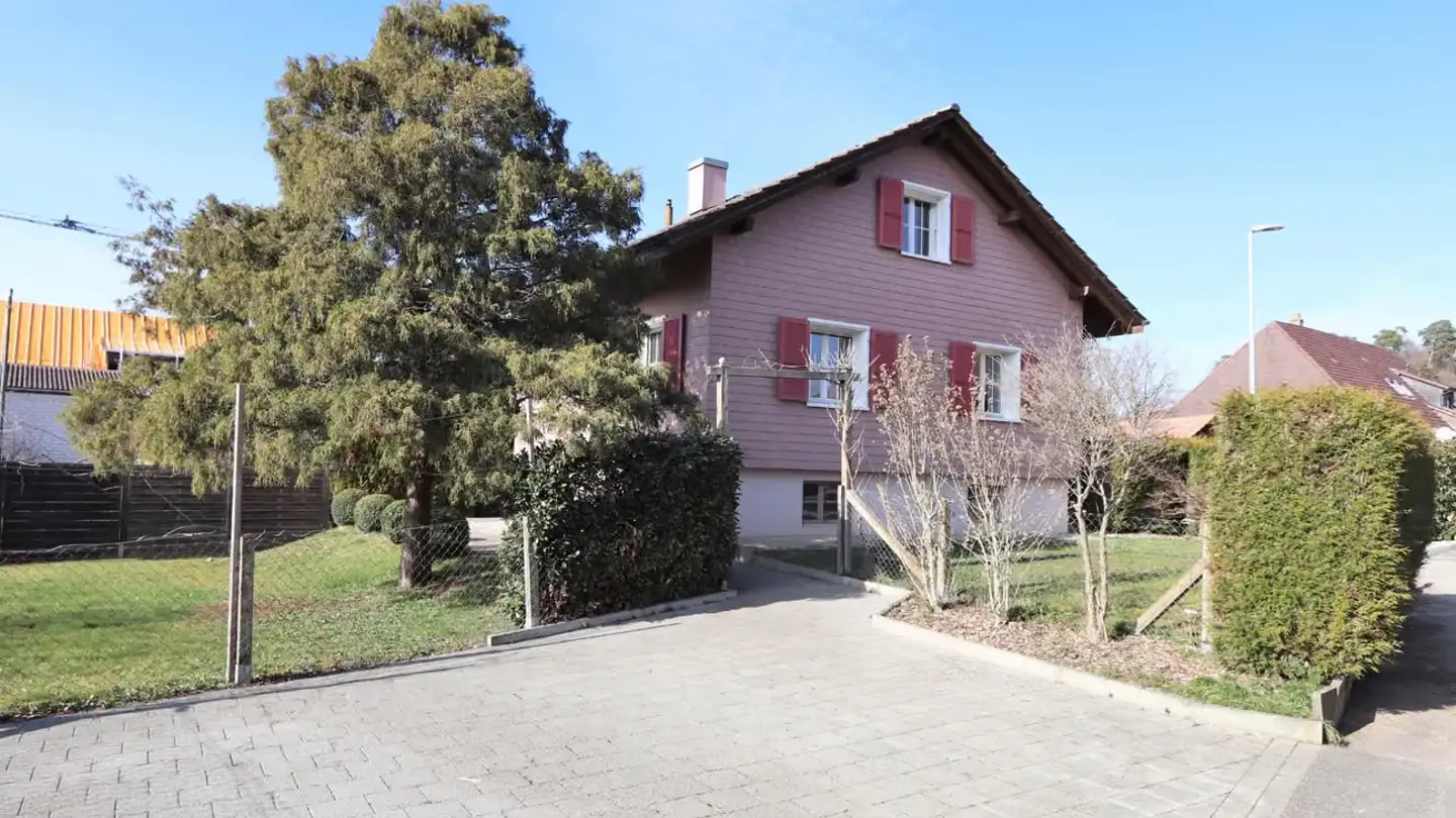 Einfamilienhaus mieten - Hänseleggen 4, 3226 Treiten