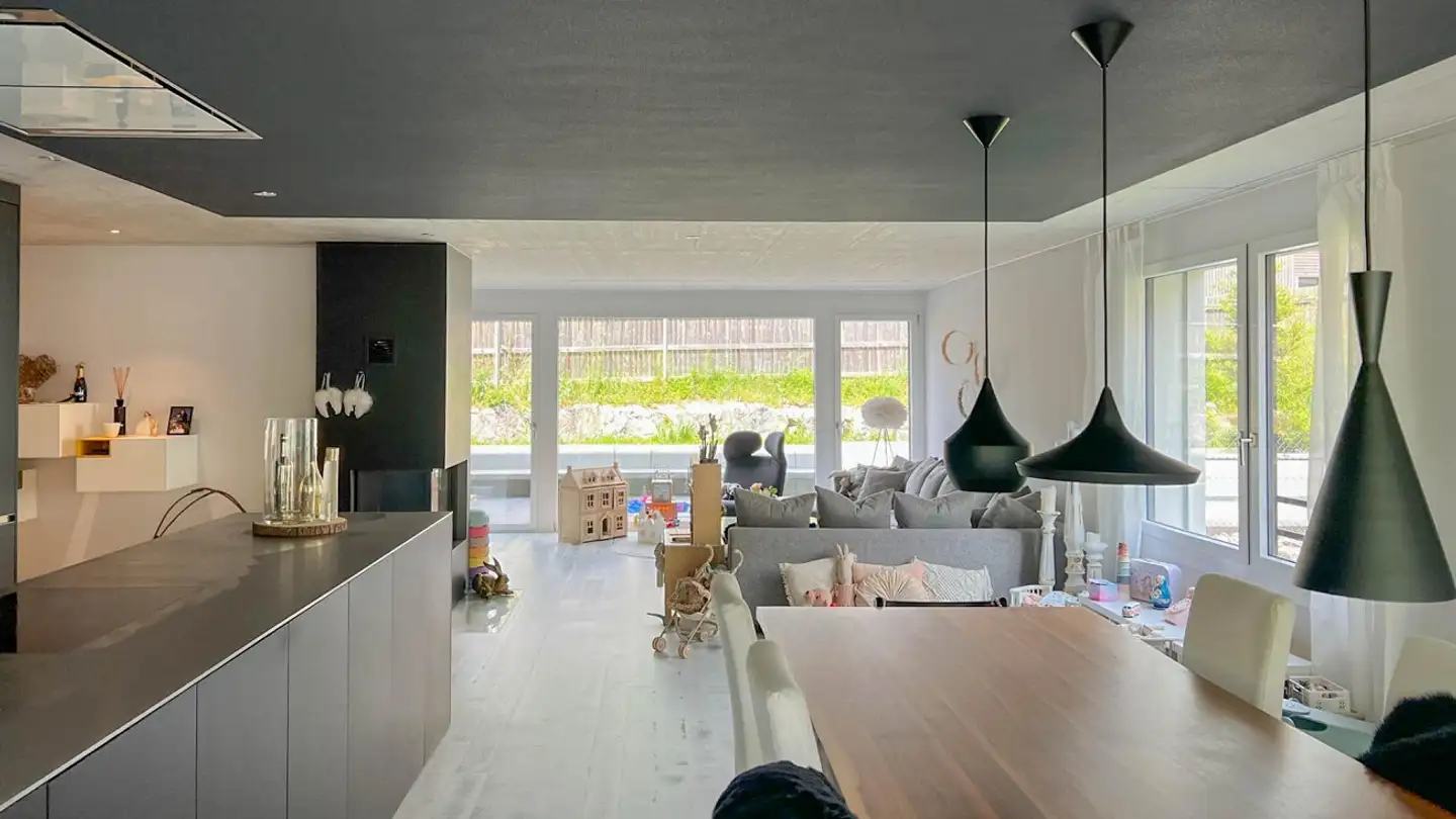 Stepped apartment for rent - 8750 Glarus - Photo 2