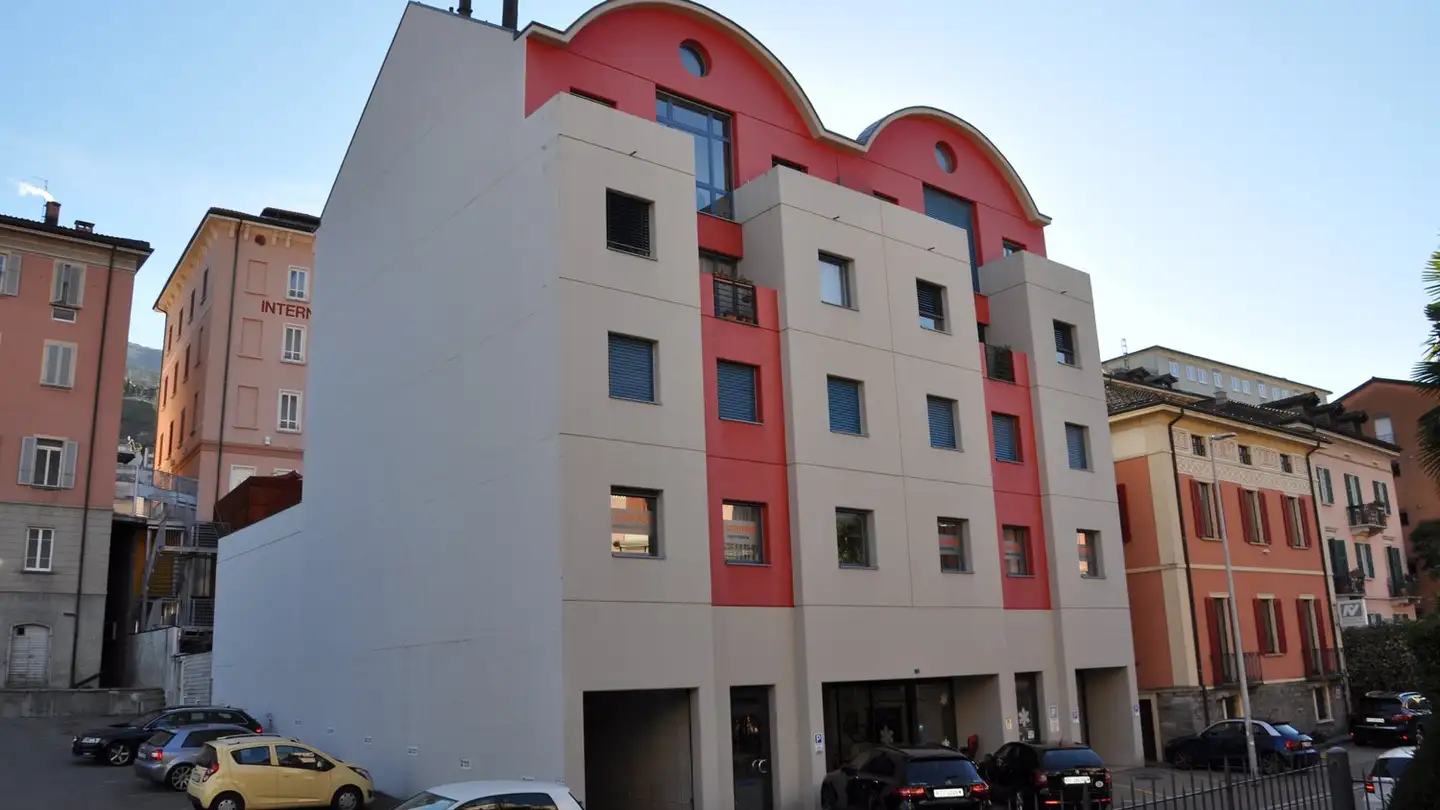 Place de parking souterraine à louer - Via Cancelliere Molo 18, 6500 Bellinzona - Photo 3