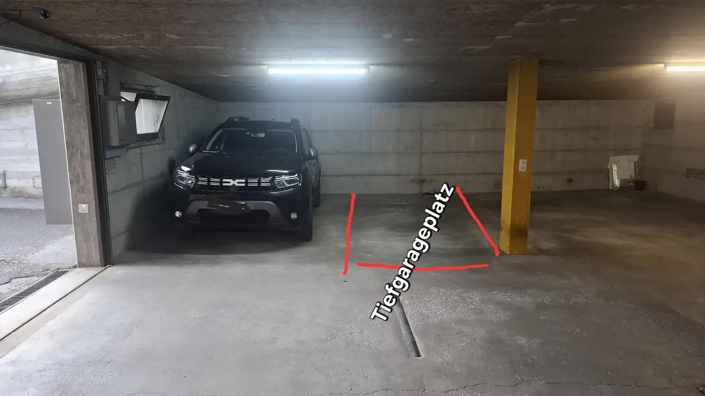 Parcheggio sotterraneo in affitto - Gartenstrasse 3, 7000 Chur