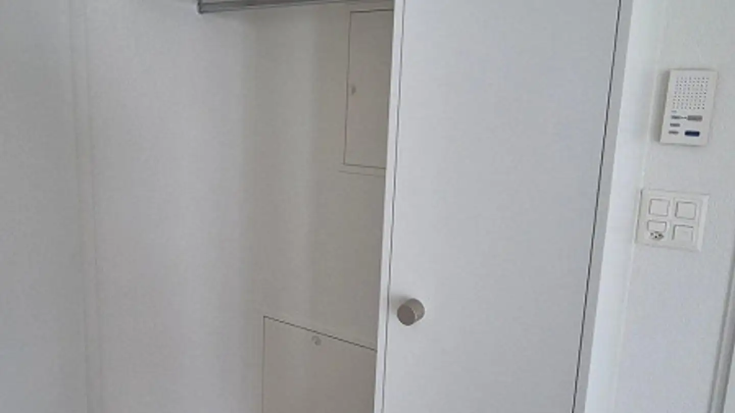 Apartment for rent - 8240 Thayngen - Photo 2