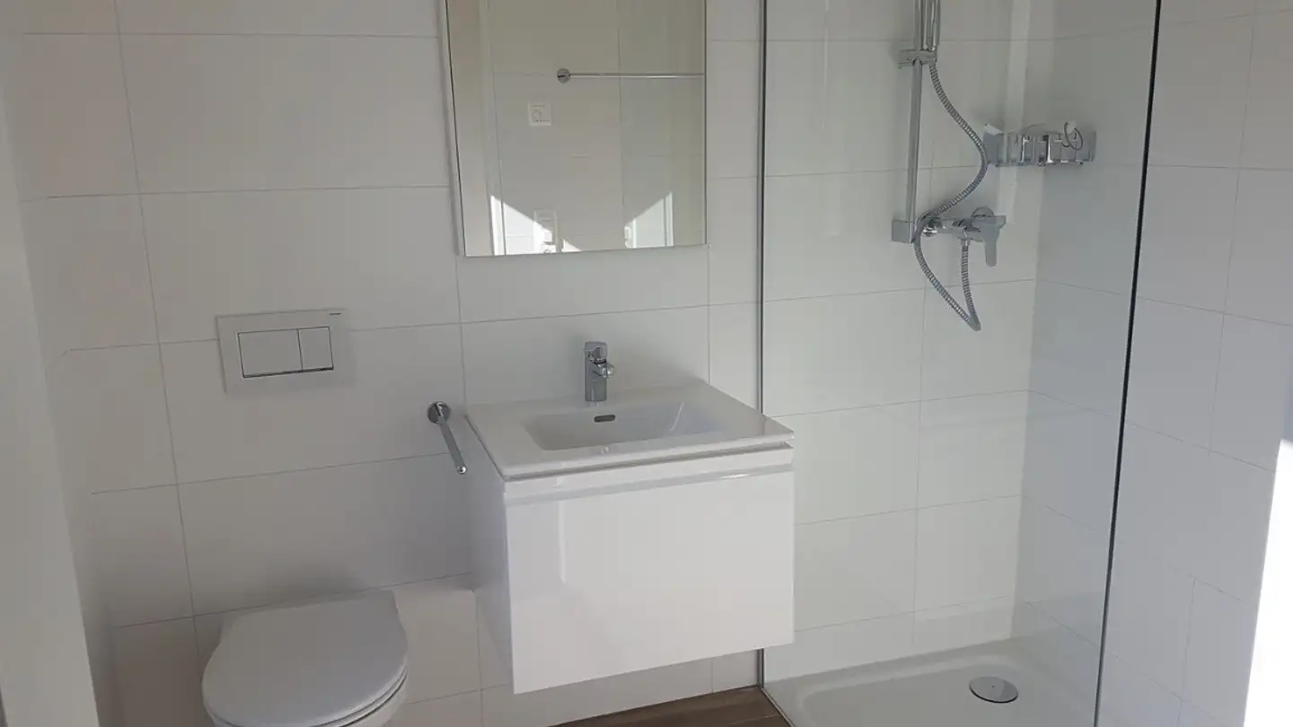 Zimmer mieten - Schärenmoosstrasse 35a, 8052 Zürich - Foto 3