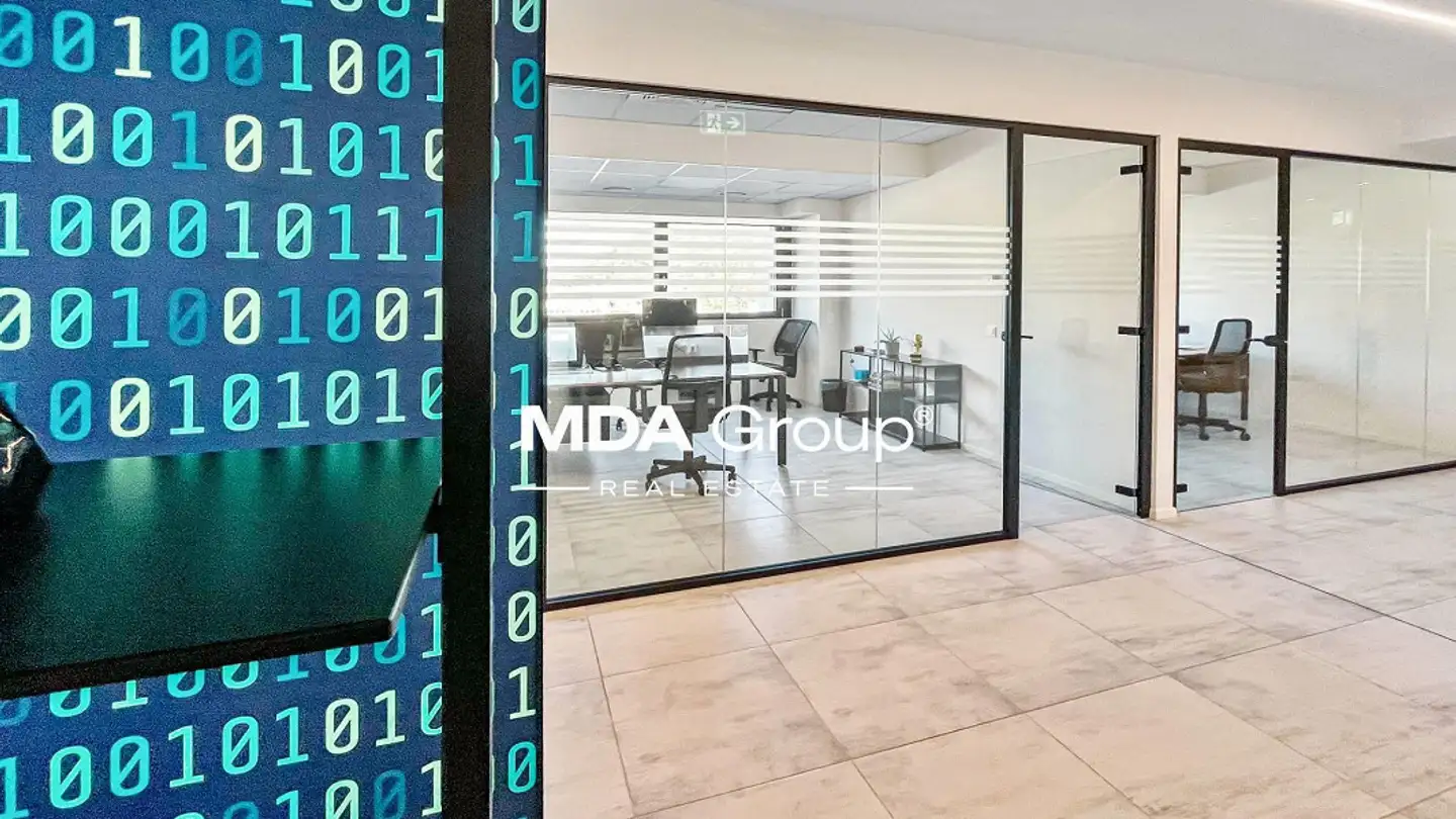 Spazio ufficio in affitto - Via Maria Ghioldi-Schweizer, 6850 Mendrisio - Foto 2