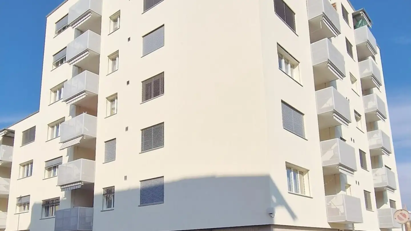 Outdoor parking space for rent - Rheingoldstrasse 45, 8212 Neuhausen am Rheinfall