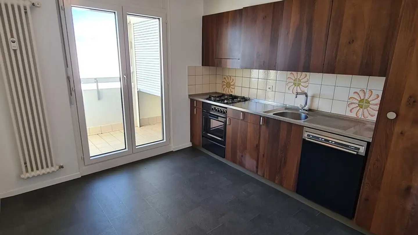 Apartment for rent - Rue Du Chalet 18, 2300 La Chaux-de-Fonds - Photo 3