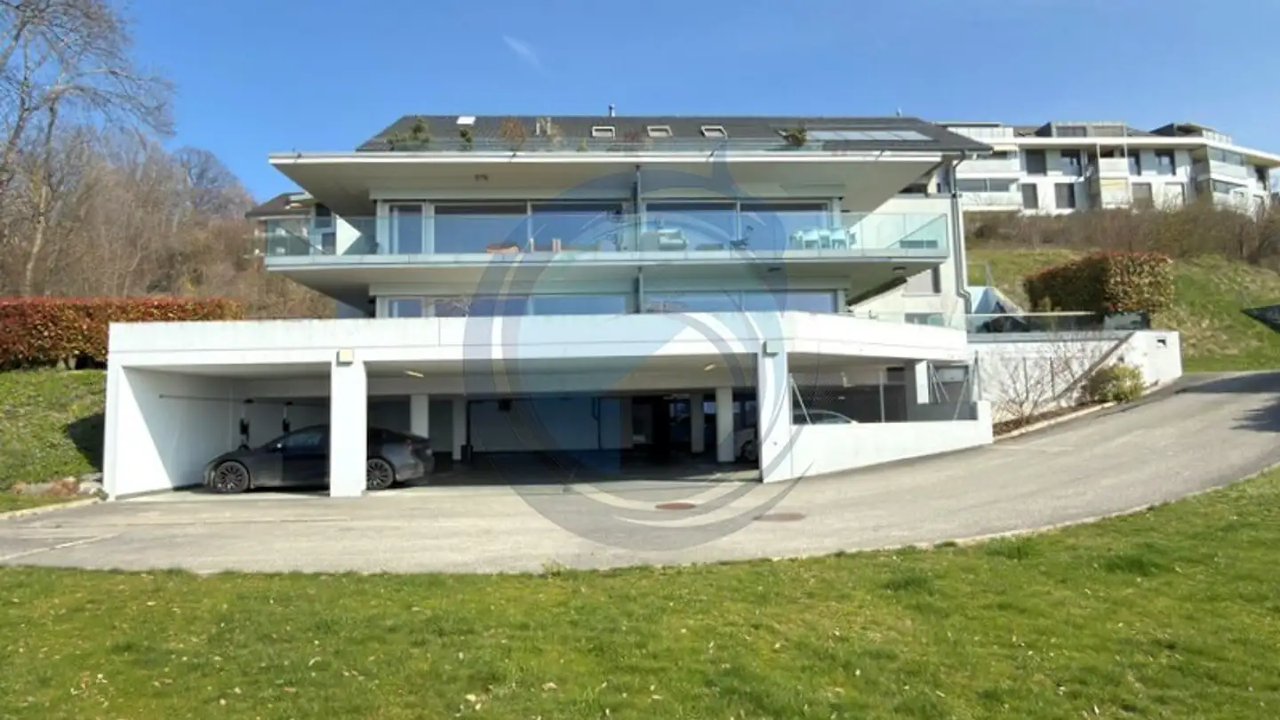 Attic flat for sale - 1805 Jongny