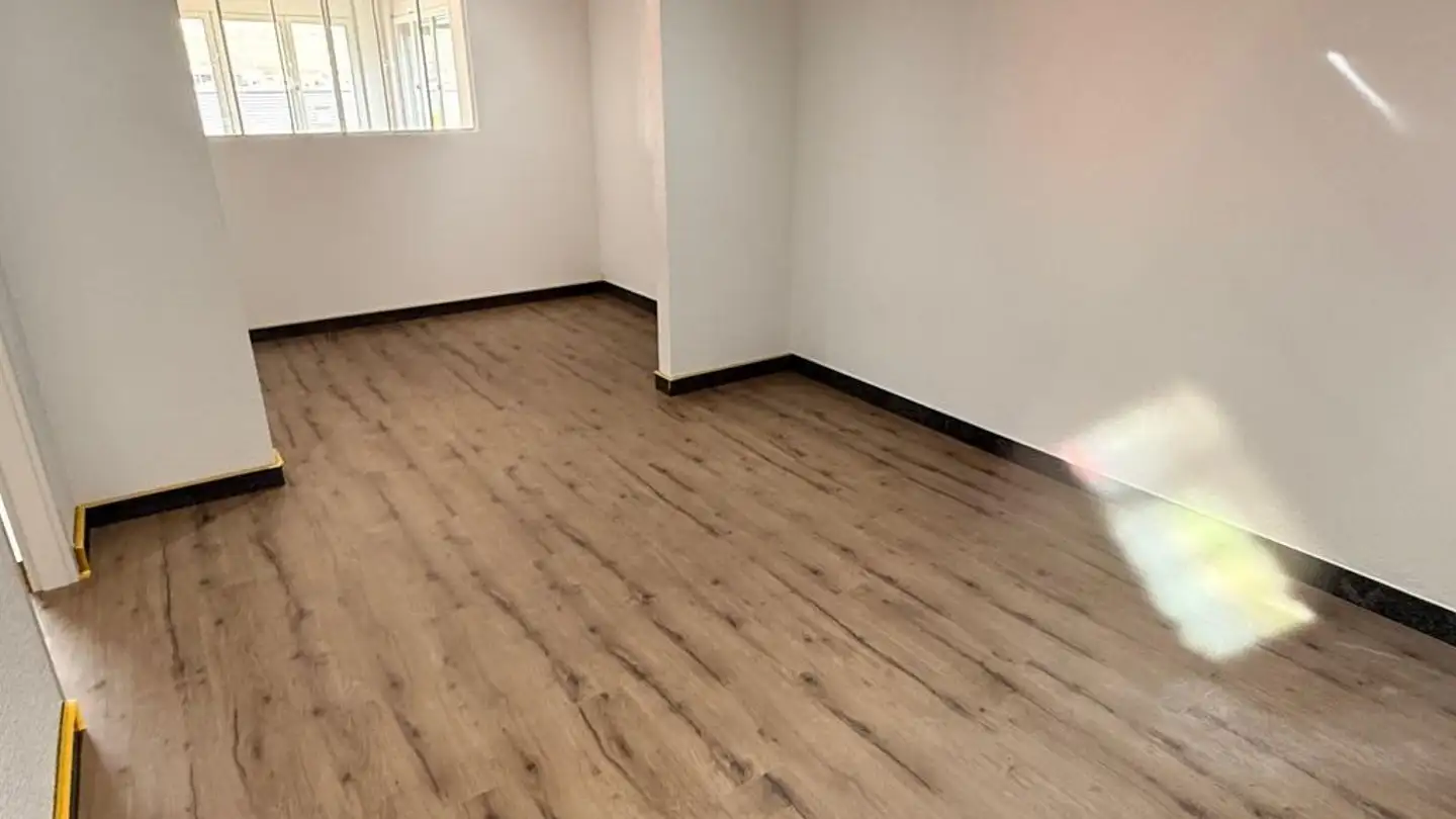 Bureau à louer - 6038 Gisikon - Photo 2