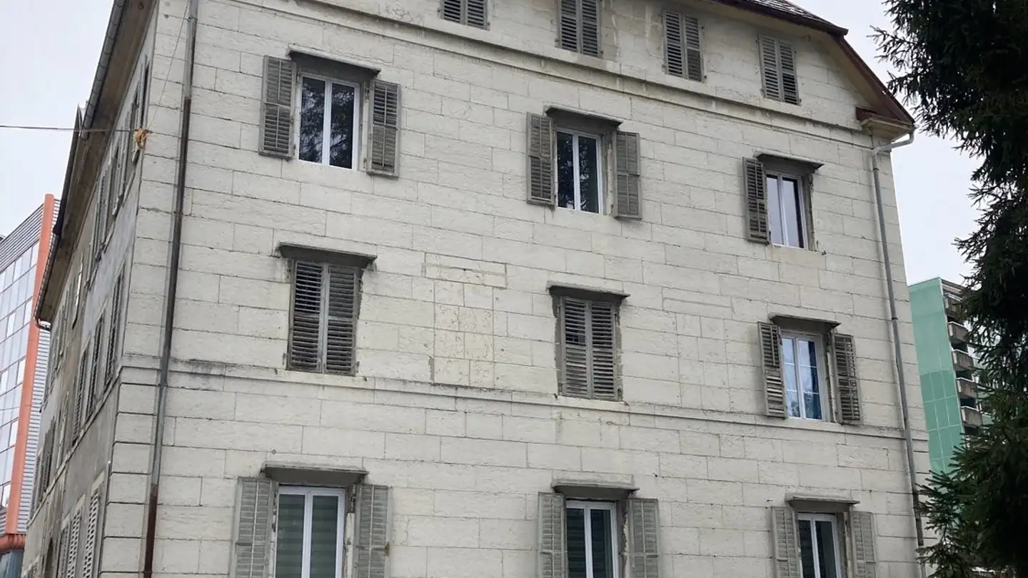 Outdoor parking space for rent - Rue De France 1, 2400 Le Locle