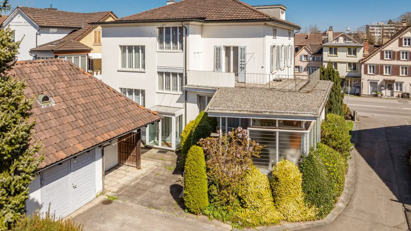 Casa singola in vendita - St. Gallerstrasse, 9230 Flawil