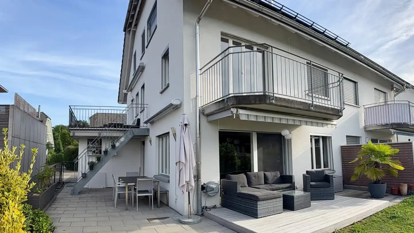 Casa bifamiliare in vendita - Morgenhölzlistrasse 27b, 8912 Obfelden