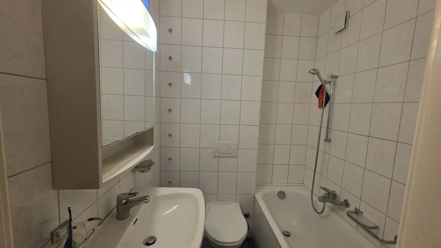 Appartement à louer - Rue De Bourgogne 86, 2000 Neuchâtel - Photo 4