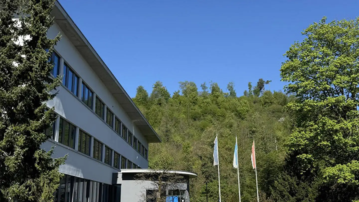 Office space for rent - Neumattweg 16, 4243 Dittingen