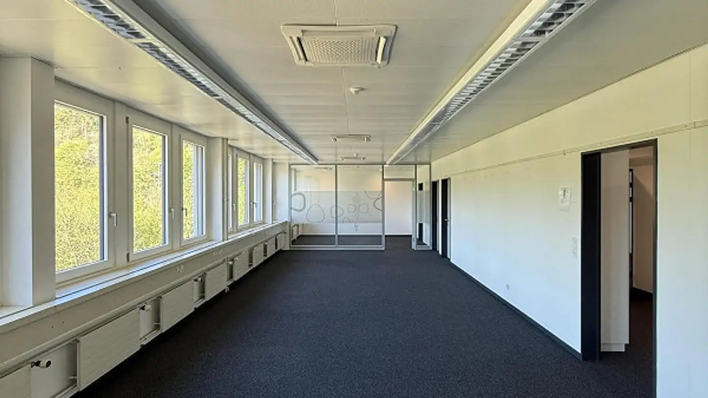 Office space for rent - Neumattweg 16, 4243 Dittingen - Photo 4