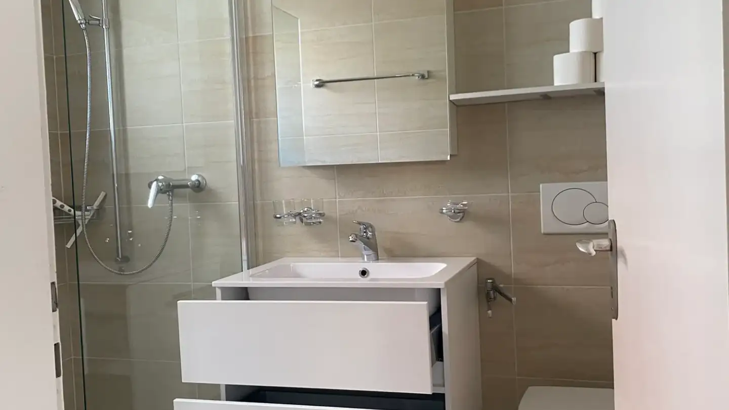 Wohnung mieten - Via Arch. Pisoni, 6612 Ascona - Foto 3