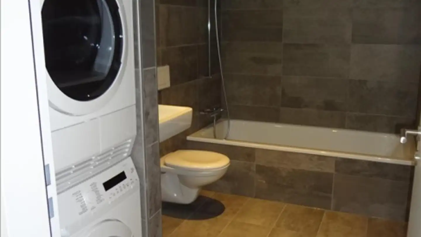 Apartment for rent - Allmendstrasse 3, 3600 Thun - Photo 3