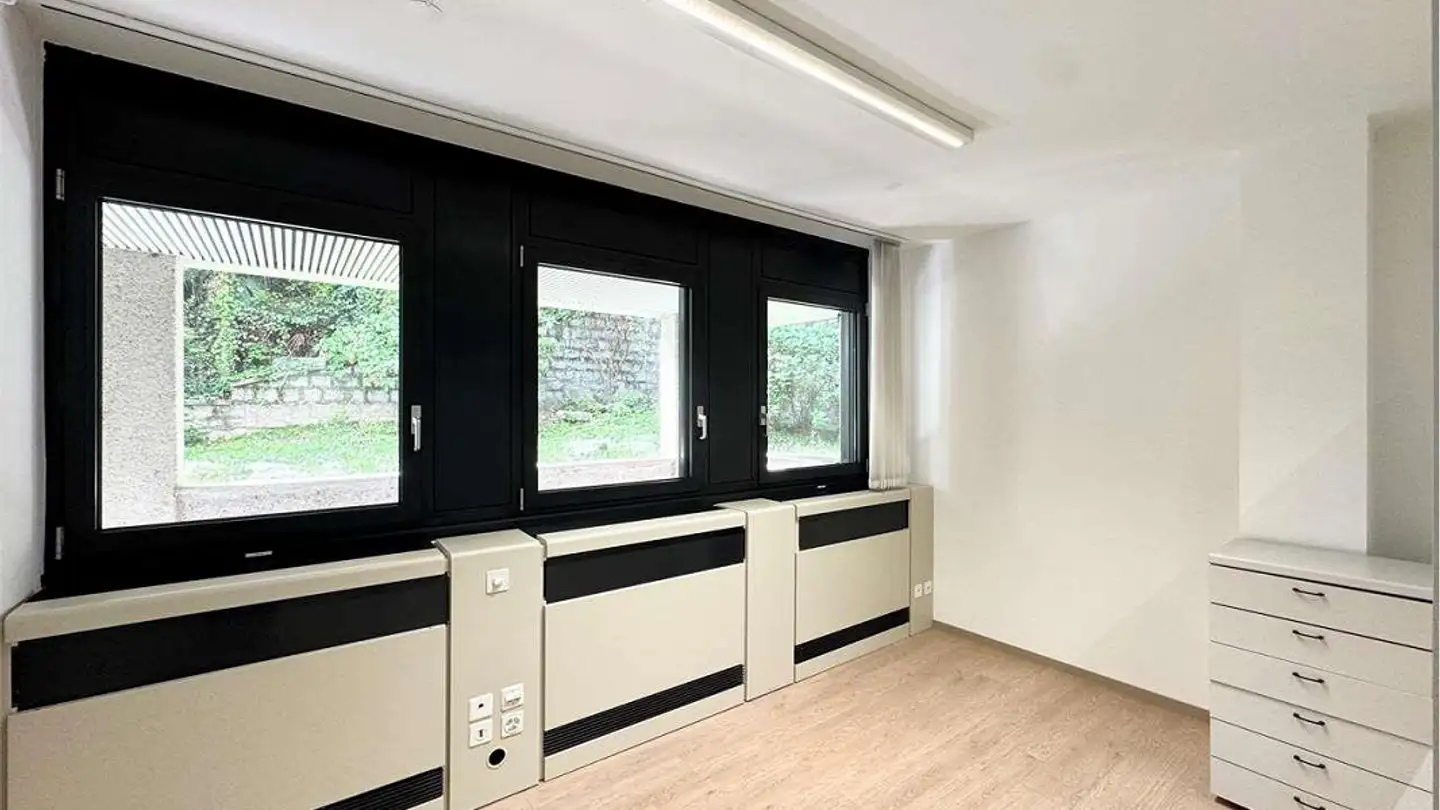 Office space for rent - Via Cantonale 3, 6900 Lugano - Photo 2