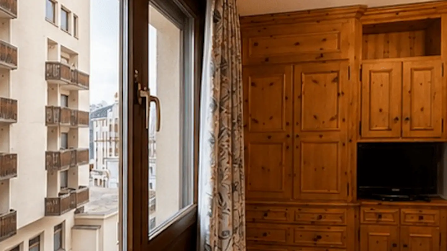 Studio à vendre - Via Somplaz 6, 7500 St. Moritz