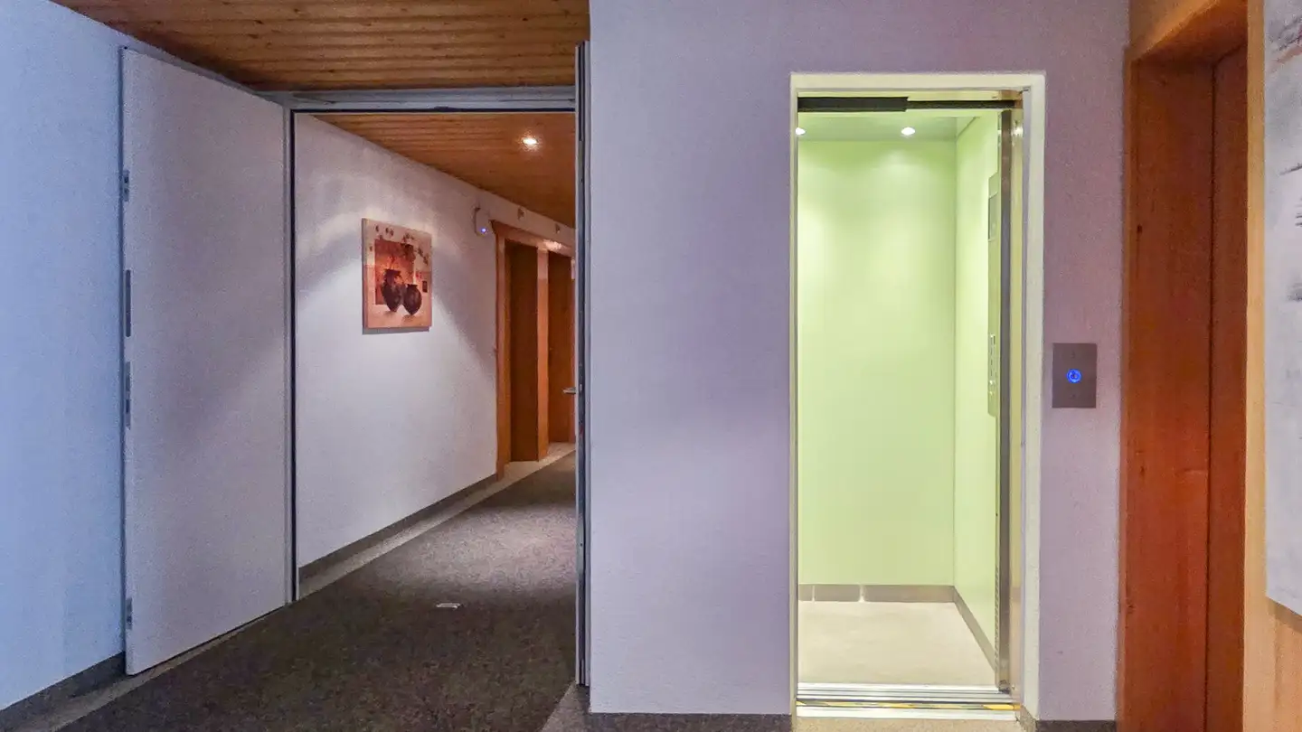 Dachgeschosswohnung kaufen - Aeussere Dorfstrasse 37, 3718 Kandersteg - Foto 2