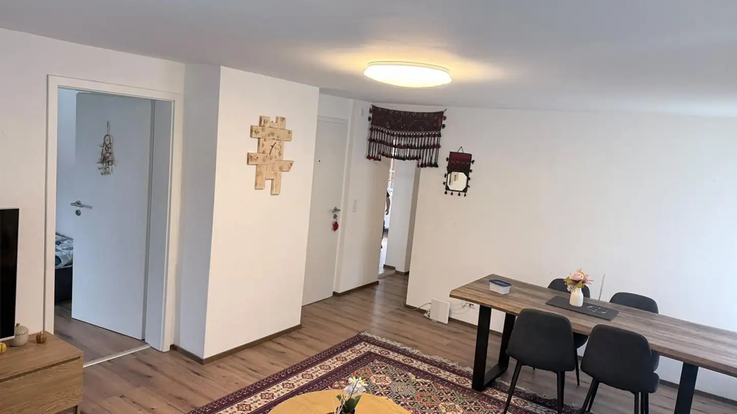 Appartement à louer - Via Dalla Staziun, 7403 Rhäzüns