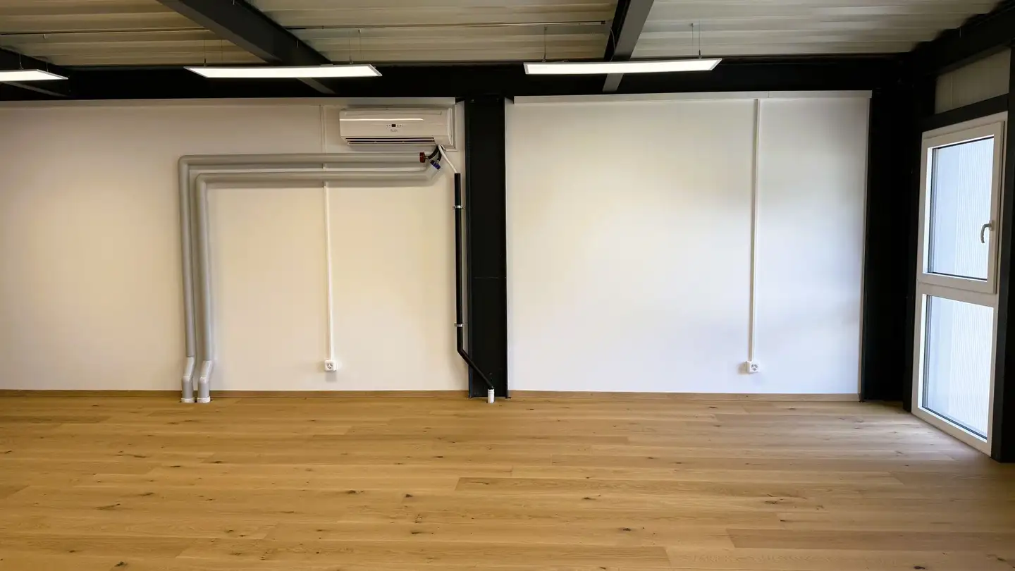 Mixed-use building for rent - Chemin de l'Industrie 29, 1926 Fully - Photo 3