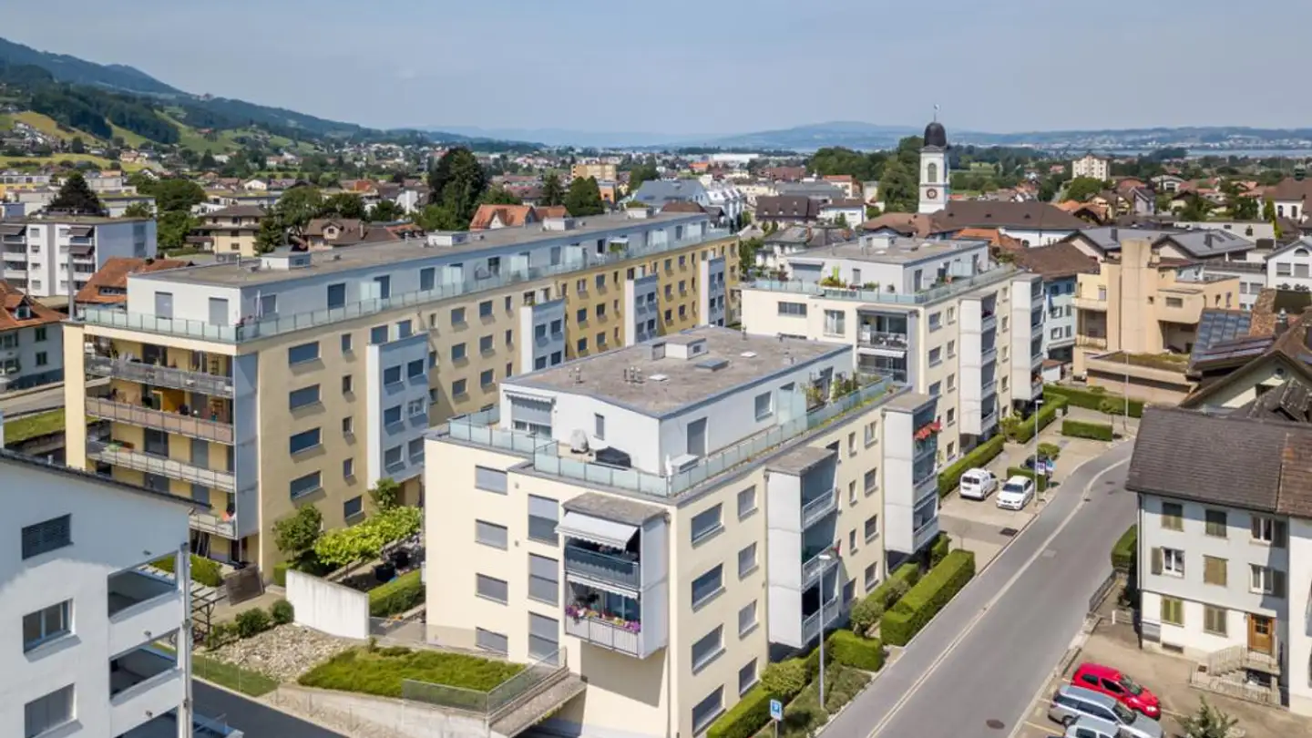 Appartement à louer - Eisenburgstrasse 4, 8854 Siebnen