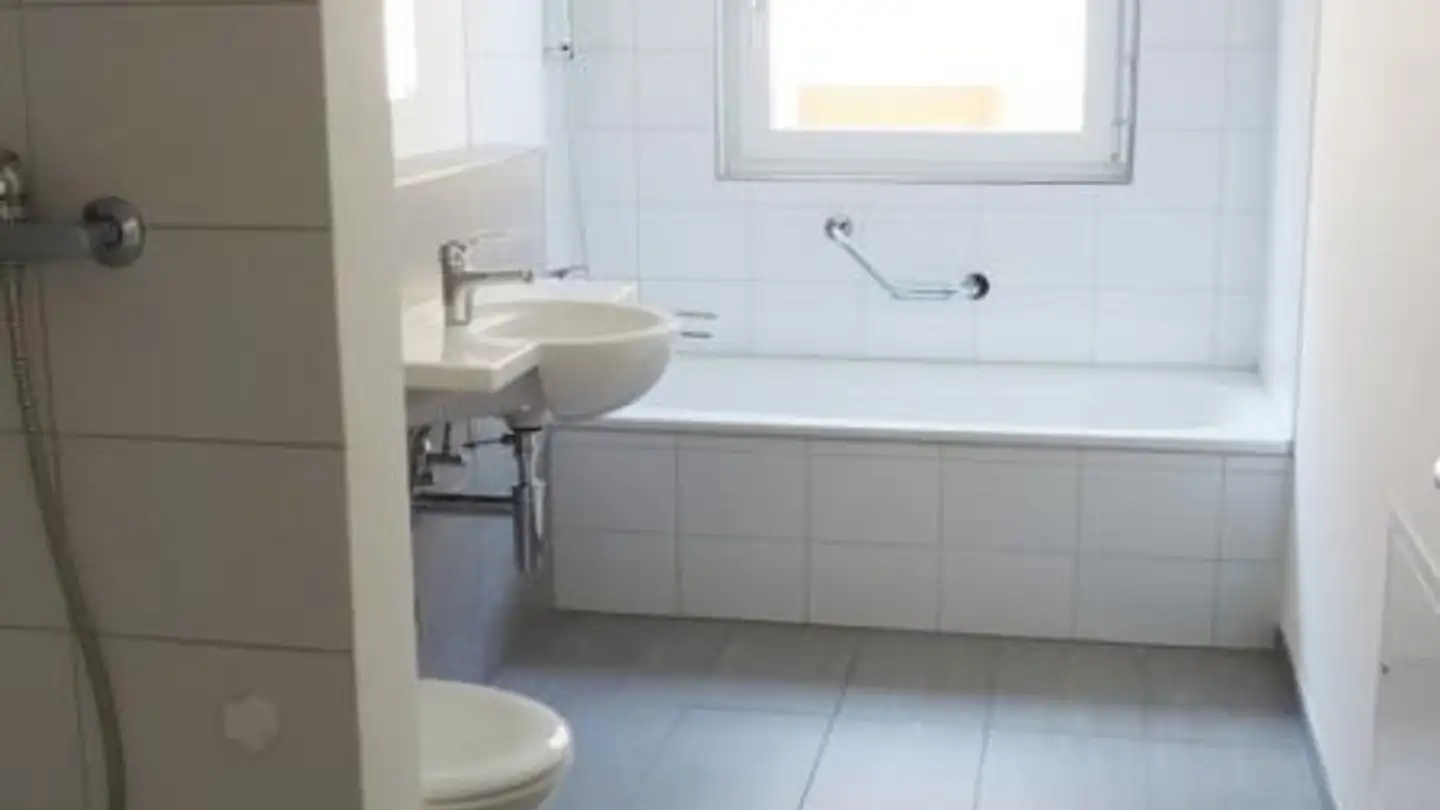 Appartement à louer - Eisenburgstrasse 4, 8854 Siebnen - Photo 3