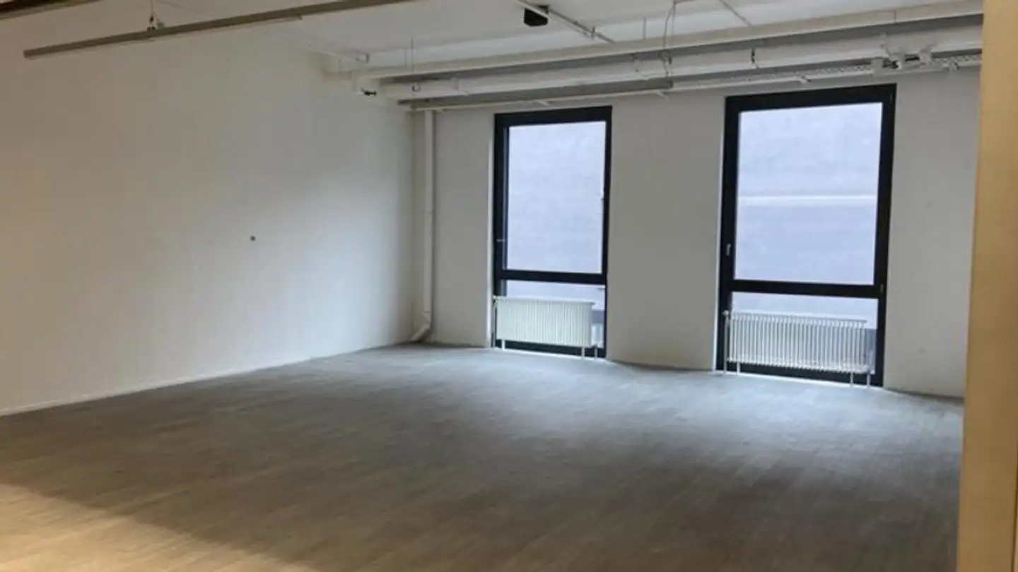 Shop for rent - Rue Du Centre 8, 1752 Villars-sur-Glâne - Photo 3