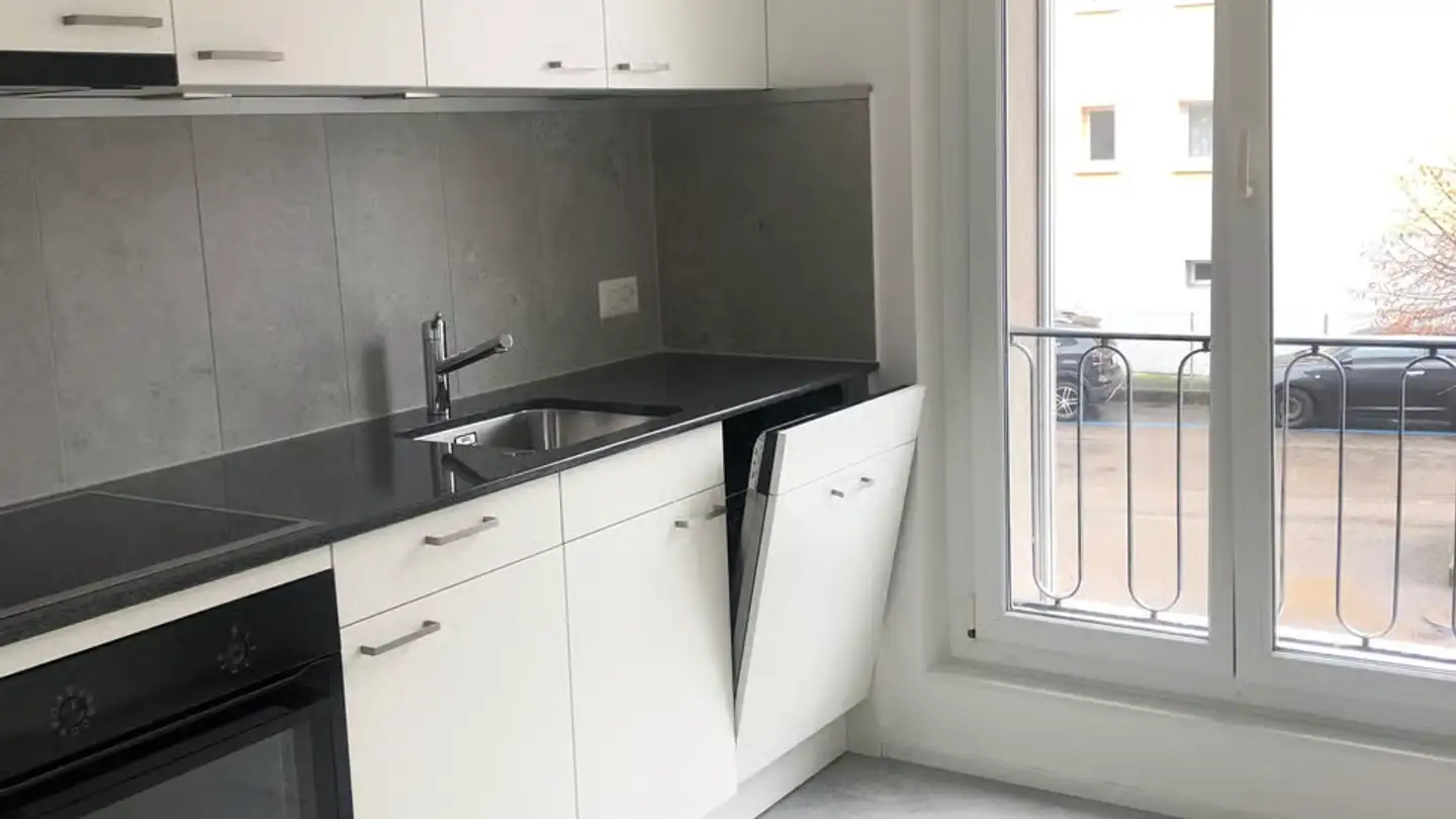 Apartment for rent - Rue Des Uttins 7, 2034 Peseux - Photo 2