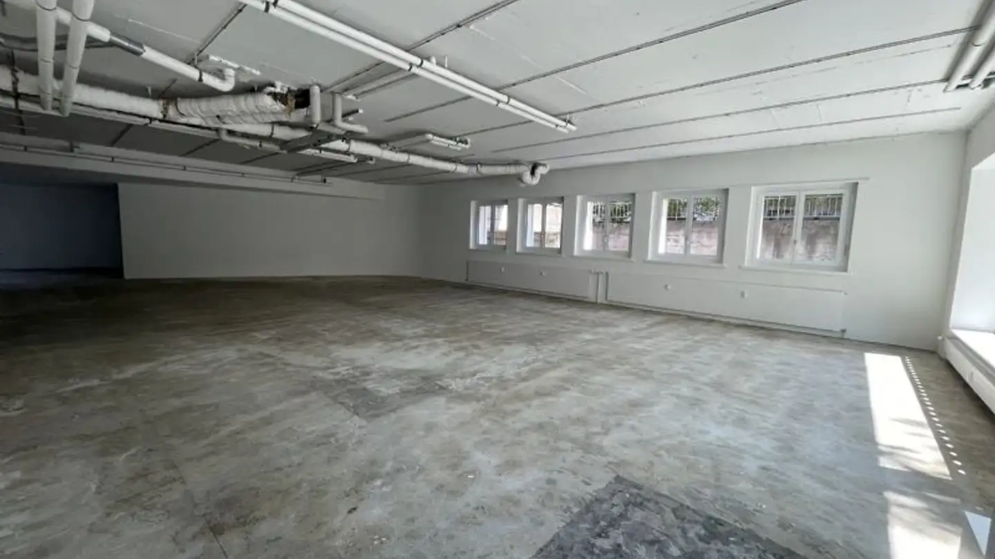 Commercial for rent - Neumattstrasse 3, 4600 Olten - Photo 2