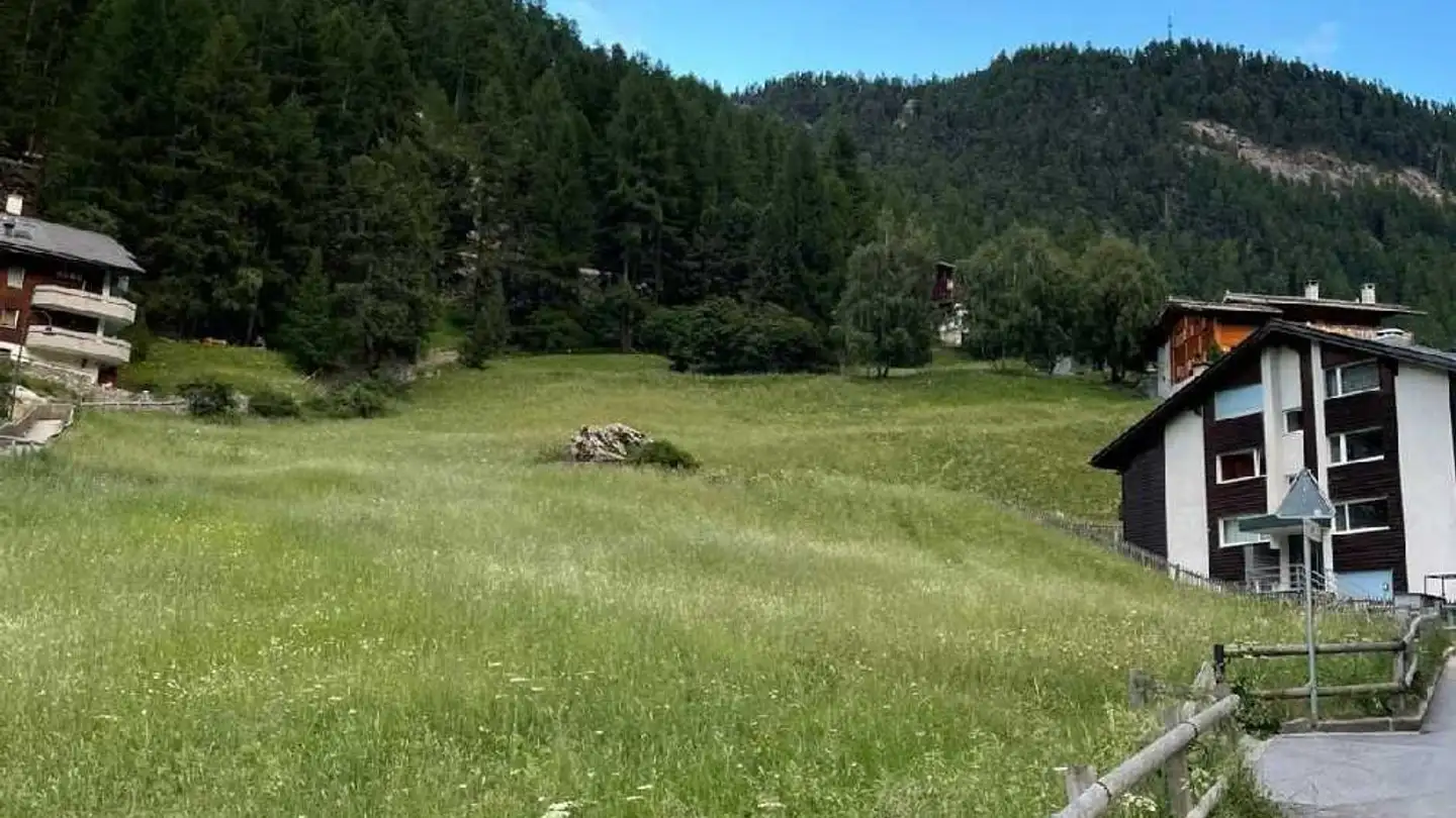 Constructible plot for sale - 3920 Zermatt - Photo 2