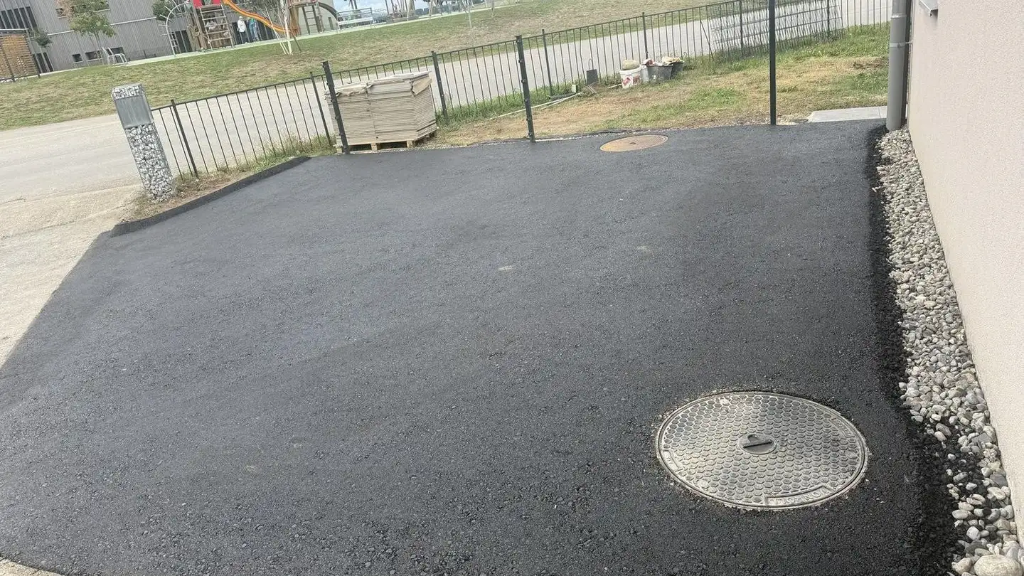 Outdoor parking space for rent - Vers Le Ru 26, 1563 Dompierre FR