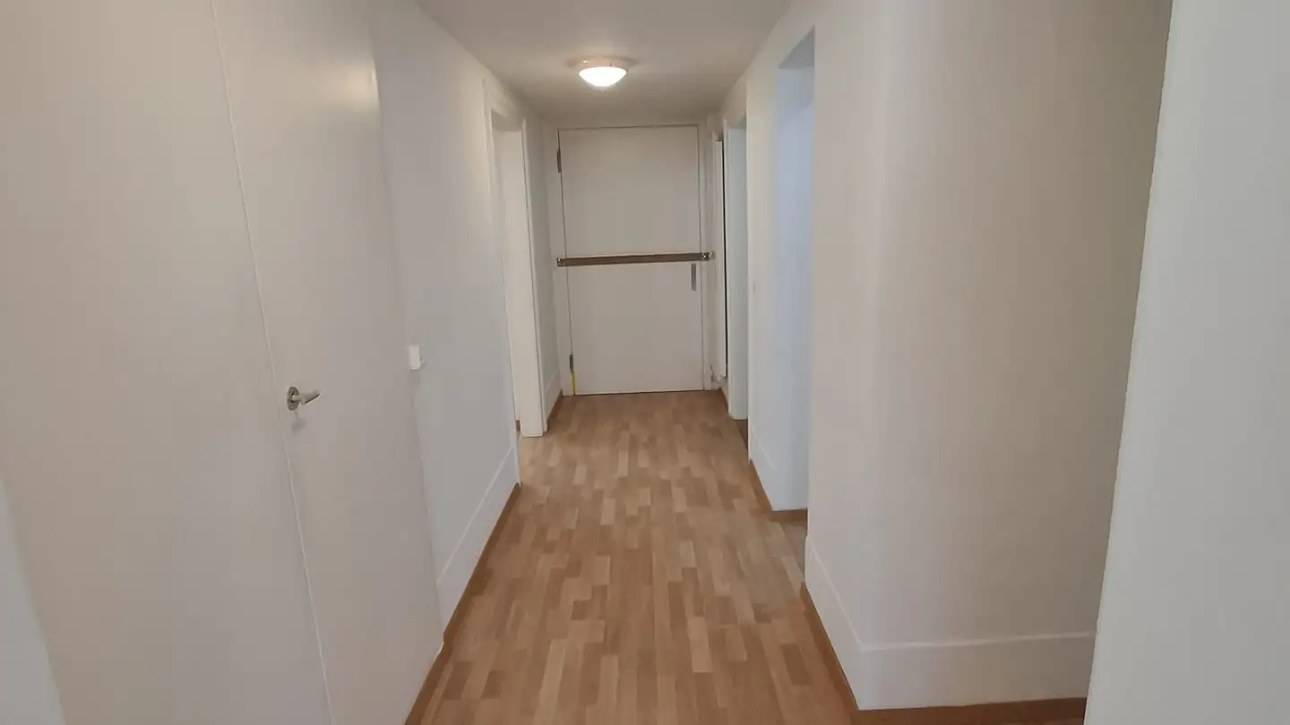 Bürofläche mieten - Rue De Boujean / Bözingenstrasse 146, 2504 Biel/Bienne - Foto 4